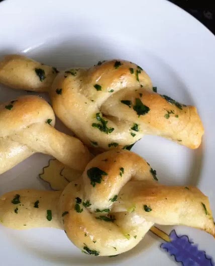 Panecitos de Ajo con Perejil