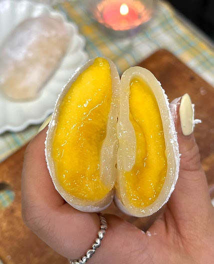 4-ingredient Mango Mochi