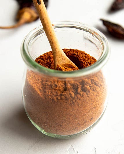 15-Minute DIY Chili Powder with Dried Chiles