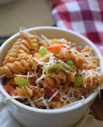 Easy Red Pesto Pasta Salad