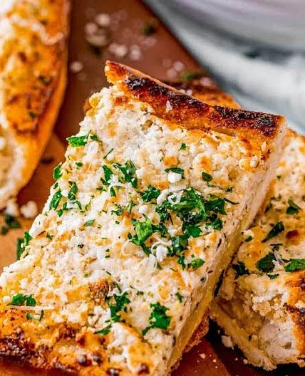 Cheesy Garlic Bread