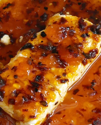 Queso Crema con Mermelada de Chabacano y Chile para Navidad