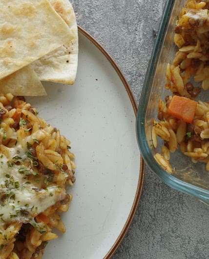 Orzo Lentil stew pasta bake