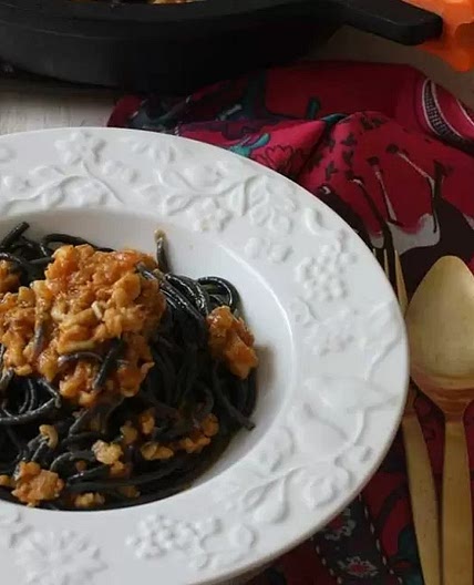 Espagueti Negros a la Cervese