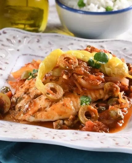 Pescado a la Veracruzana con Chiles Güeros