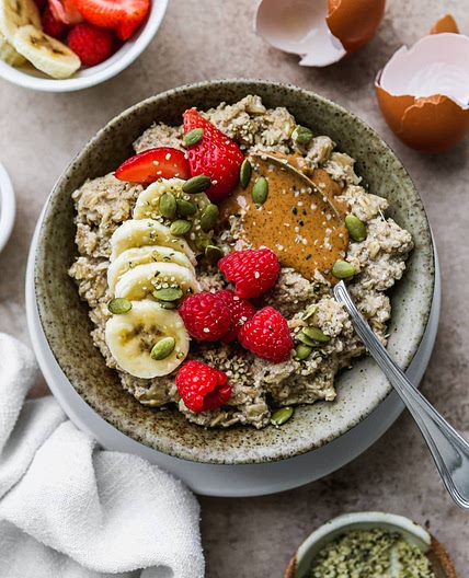 Protein Oatmeal Porridge (With Eggs!)