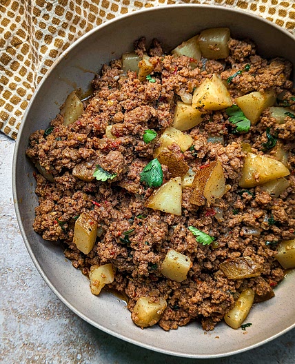 Picadillo Con Papas (Ground Beef with Potatoes)