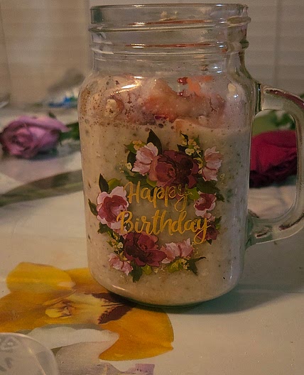 Strawberry overnight oats