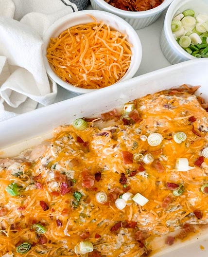 Skinny Bacon Ranch Chicken Bake