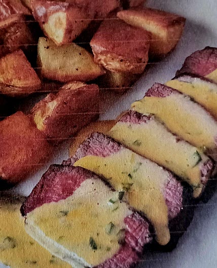 Filet mignon with bearnaise sauce