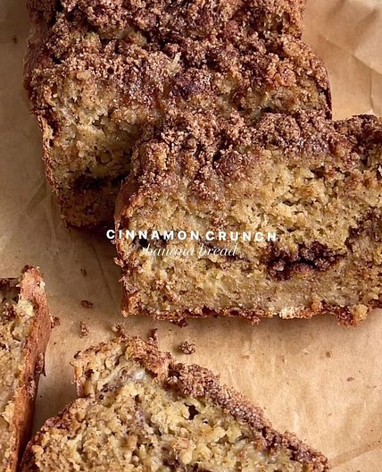 HEALTHY cinnamon crunch banana bread