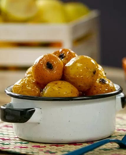 Deliciosos Tejocotes en Almíbar