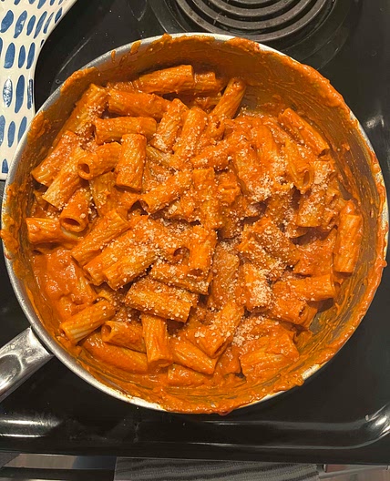 Spicy vodka rigatoni 
