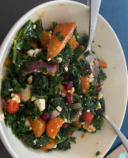 Kale pomegranate salad 