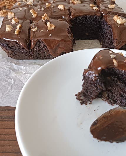 Chocolate Walnut Cake