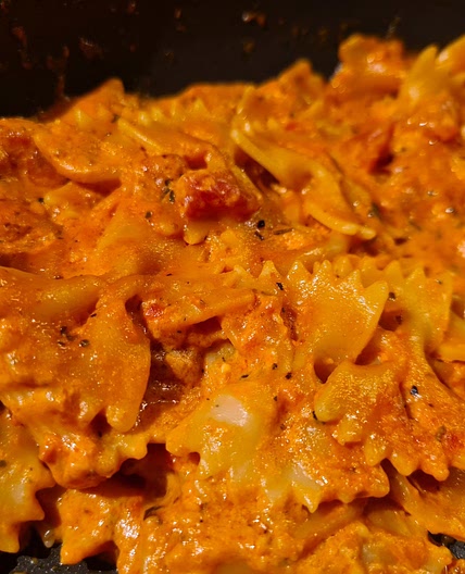 Creamy Tomato Pasta