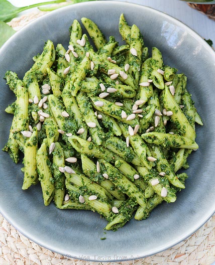 Vegan Spinach Pesto Pasta
