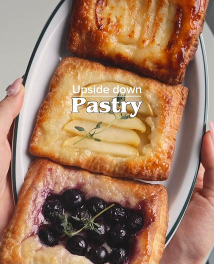 Upside-down pastry puffs