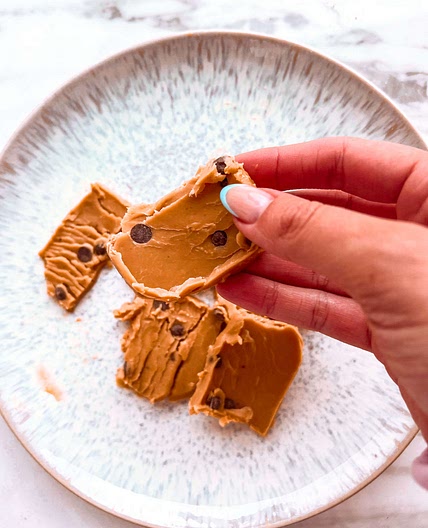 PEANUT BUTTER FUDGE