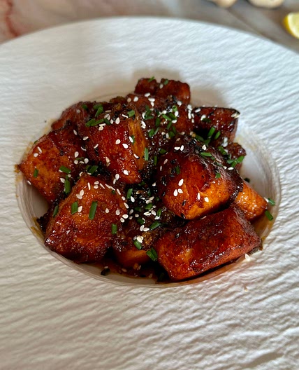 Honey Garlic Salmon Bites