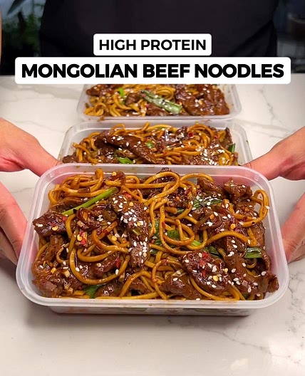 High Protein Mongolian Beef Noodles! All for 471 Calories🍜🔥 One 