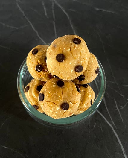 Yummy Peanut Butter Protein Balls