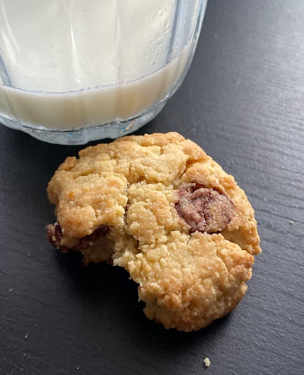 Chocolate chip cookies 