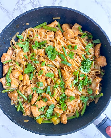 Honey Sriracha Chicken Noodles