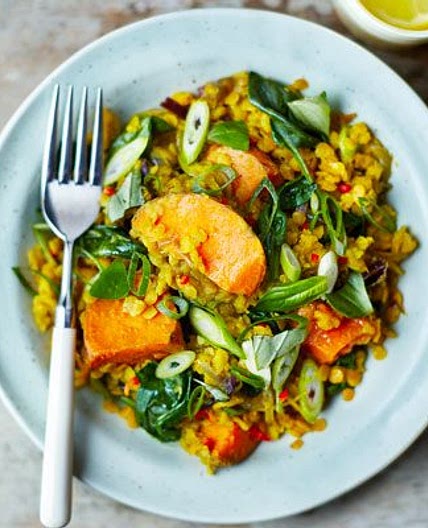 Spinach, sweet potato & lentil dhal