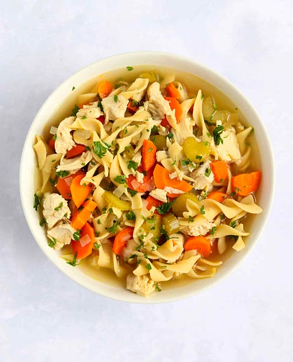 Slow Cooker Chicken Noodle Soup