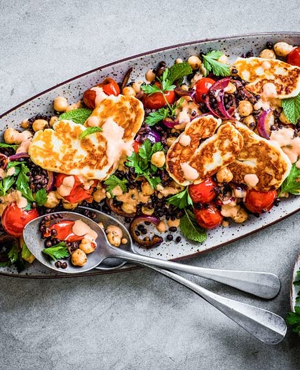 Spiced lentil and chickpea salad with halloumi