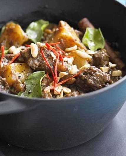 Beef massaman curry