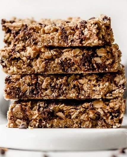 5-Ingredient Peanut Butter Granola Bars
