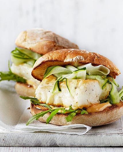 Spicy fish burger with chilli mayo