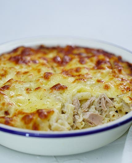 Tuna pasta bake