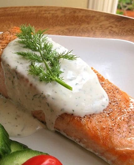 Seared Salmon with Creamy Dill Sauce