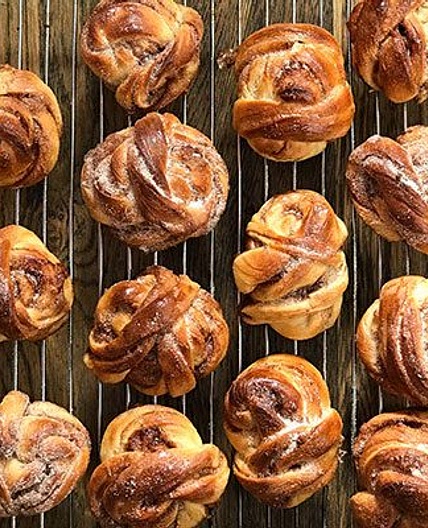 Cinnamon twists