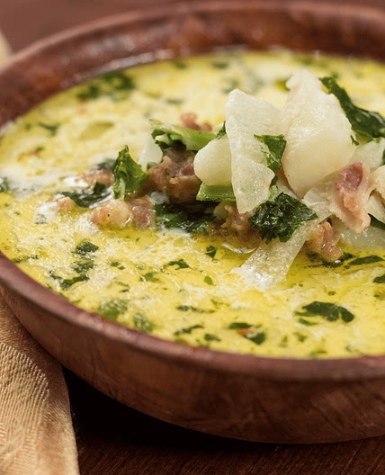 Delicious Dairy-Free Creamy Zuppa Toscana (Paleo)