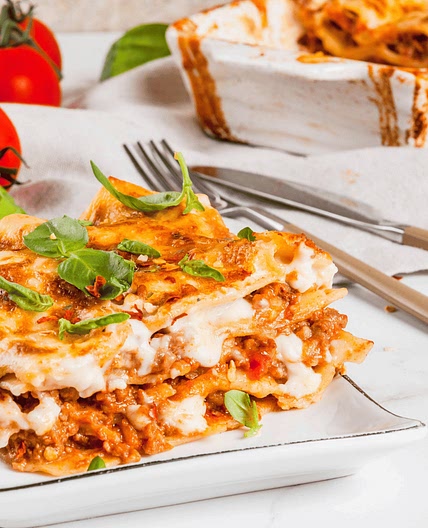 Simple Classic Chicken Lasagna