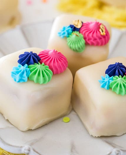 Petit Fours (easy step-by-step recipe!)
