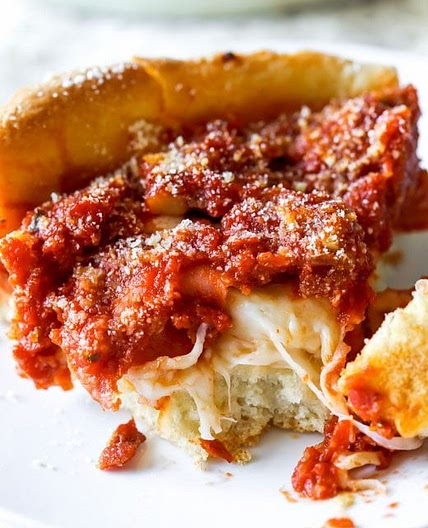How To Make Chicago-Style Deep Dish Pizza