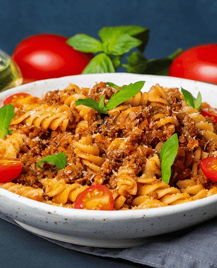 Hearty Minced Beef With Tomatoes and Fusilli