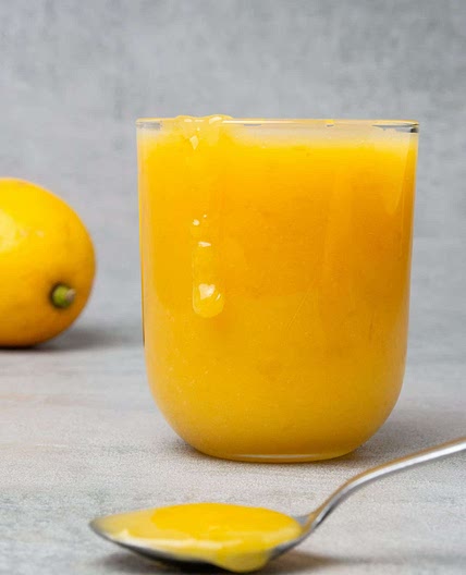 The perfect lemon curd (4 ingredients only)