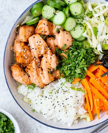 Healthy Spicy Salmon Bowl