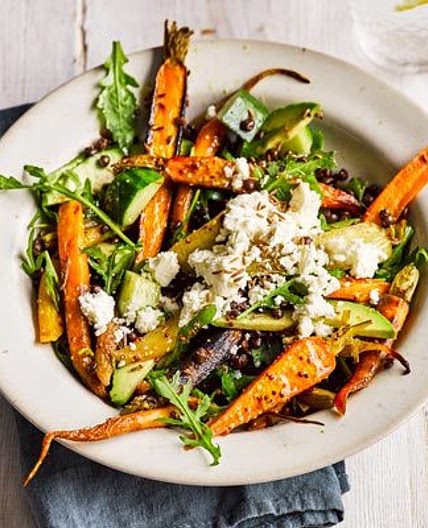 Roasted carrot, rocket & lentil salad