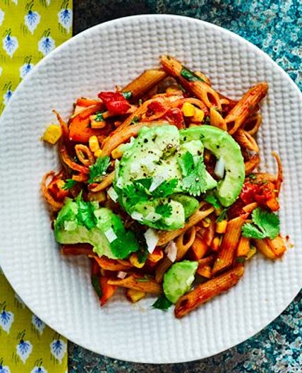 Tomato penne with avocado