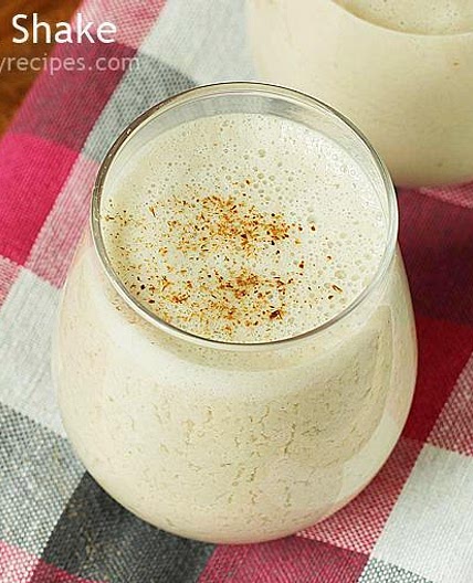 Banana milkshake