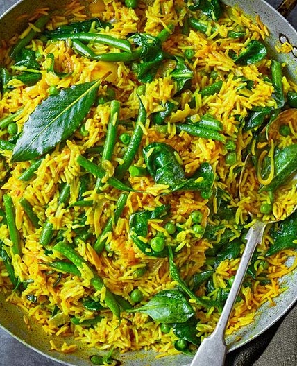 Golden onion and spring veg pilaf