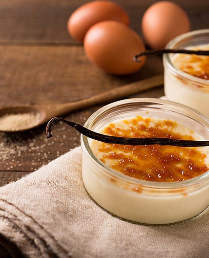Flan aux oeufs à la vanille