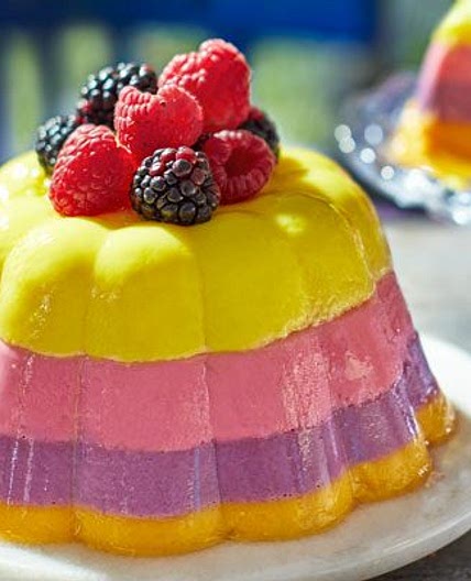 Fruity milk jellies